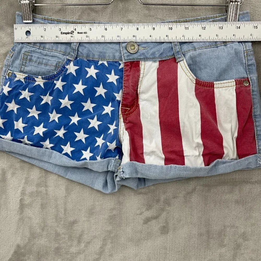 L.e.i. US American Flag Print Low Rise Denim Cuffed Shorts Retro Y2K - Picture 8 of 10